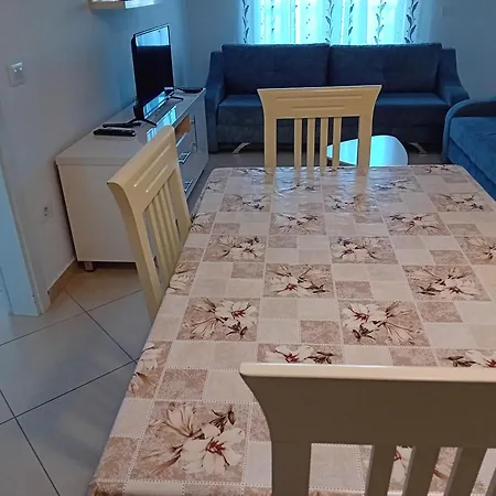 Apartment Amar *